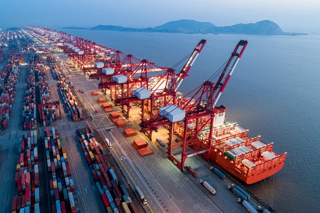 海塩ファスナー企業、120億元を超える生産額を達成