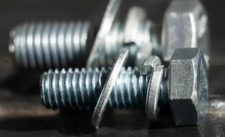 ばね座金と平座金のそれぞれの役割は何ですか?